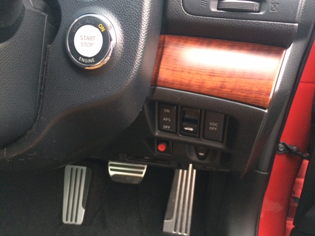 2010 Nissan Skyline V36 coupe VDC controls