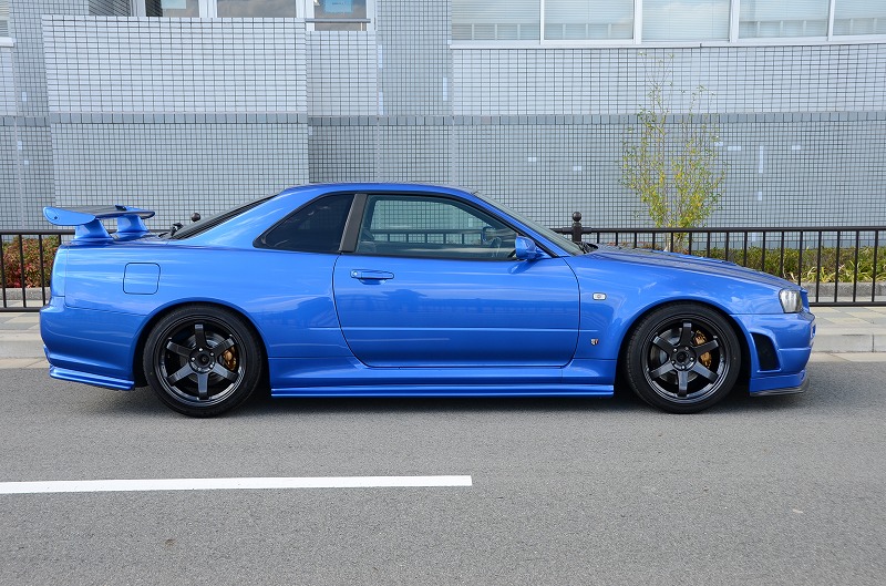 R34 GTR VSpec from Global Auto