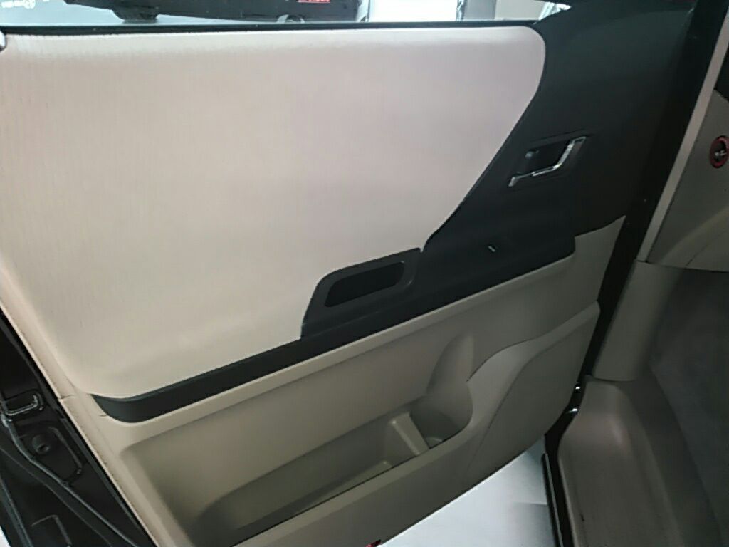 2010 Toyota Vellfire SLOPER WELCAB 30