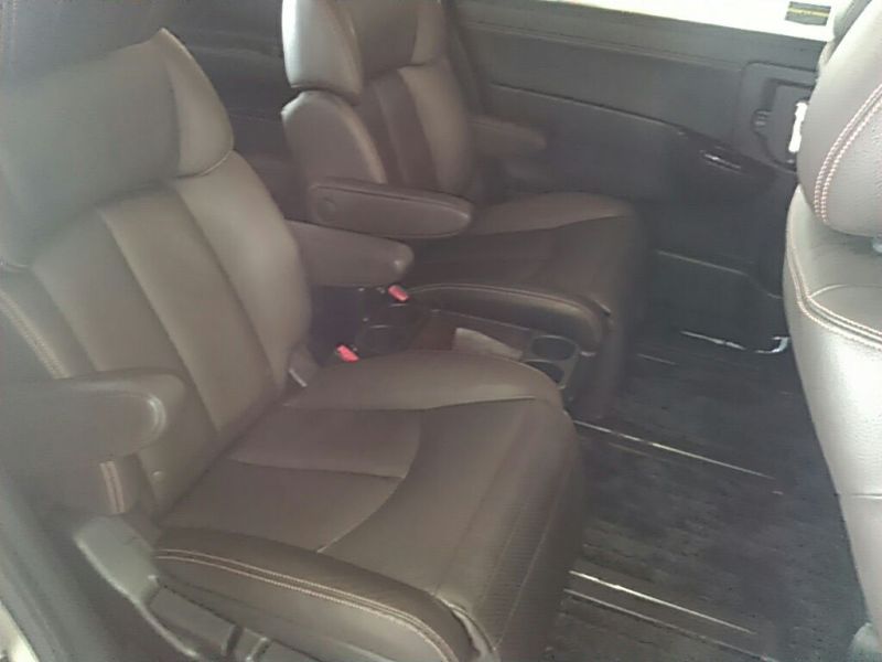 2011 Nissan ELgrand Highway Star Premium 350 4WD rear seats