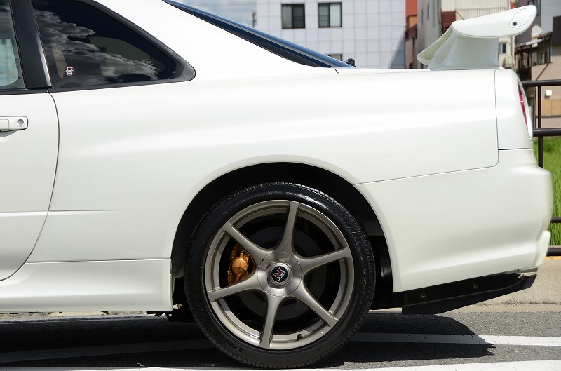 2001 Nissan Skyline R34 GTR left rear