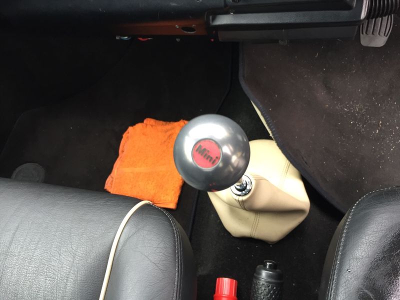 1997-rover-mini-cooper-shift-knob