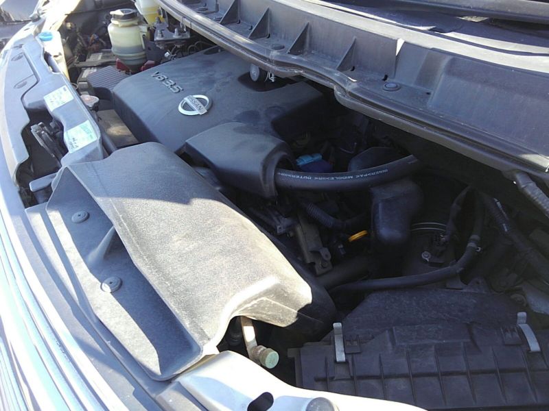 2003 Nissan Elgrand E51 Highway Star 2WD engine 2