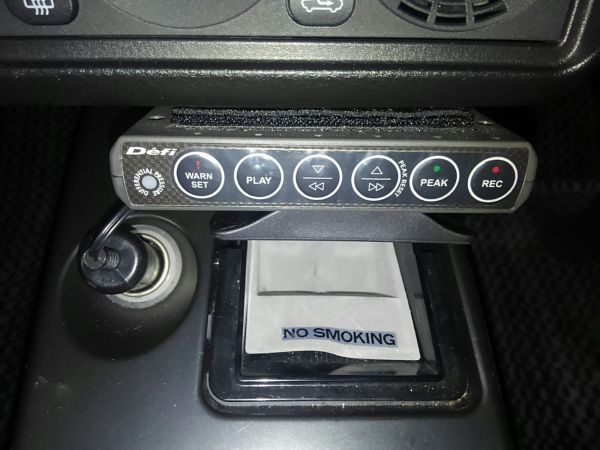 2004 Mitsubishi Lancer EVO 8 MR DEFi gauge controller