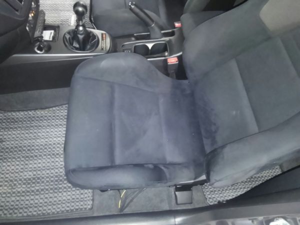 2004 Mitsubishi Lancer EVO 8 MR front left seat