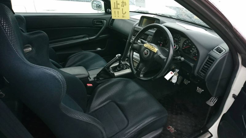 2001 Nissan Skyline R34 GT-R interior