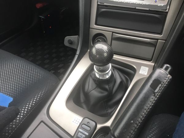 2002 Nissan Skyline R34 GT-R VSpec 2 shift knob