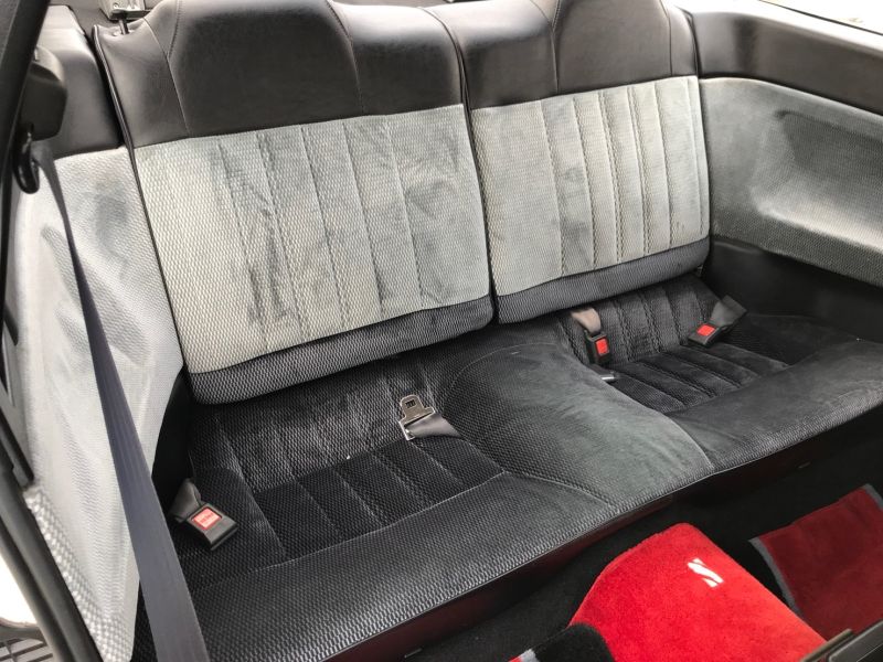 1986 TOYOTA SPRINTER GT APEX rear seat