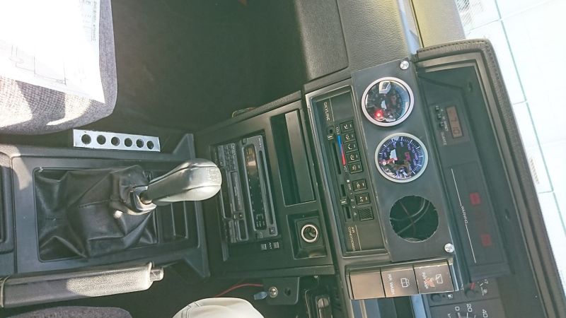 1987 NISSAN SKYLINE GTS-R centre console